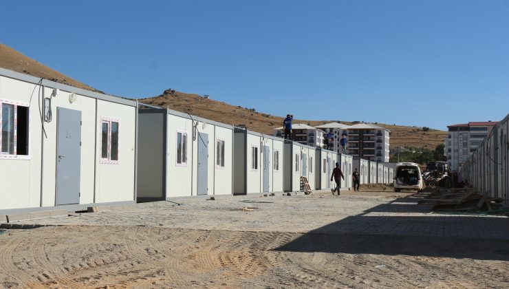 AFŞİN’DE MEMURLAR İÇİN KONTEYNER KENT KURULUYOR