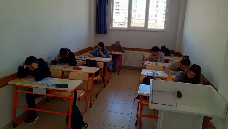 YKS Denemesiyle Geleceğin Kapılarını Açan Afşin Rota Kurs Merkezi