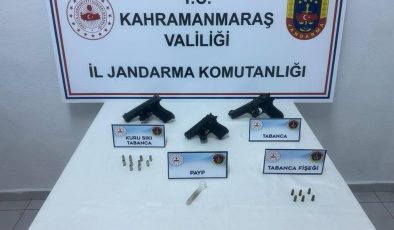 Afşin’de Ruhsatsız Silah Taşıyan İki Şüpheli Yakalandı