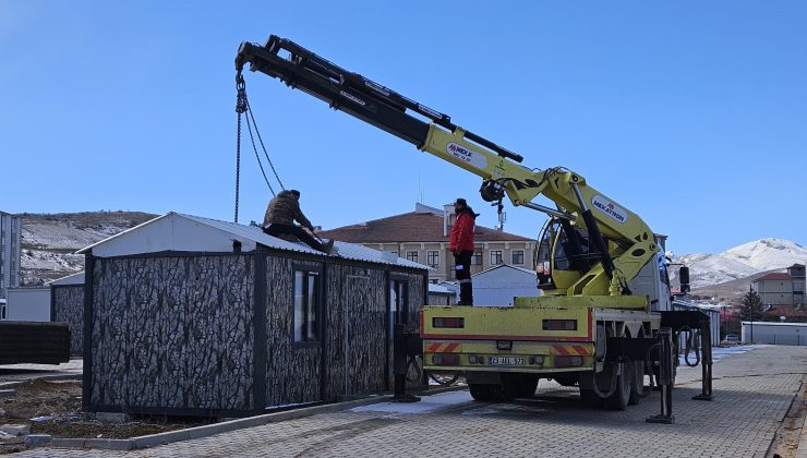 Afşin’deki Konteyner Kentler Kaldırılmaya Başladı