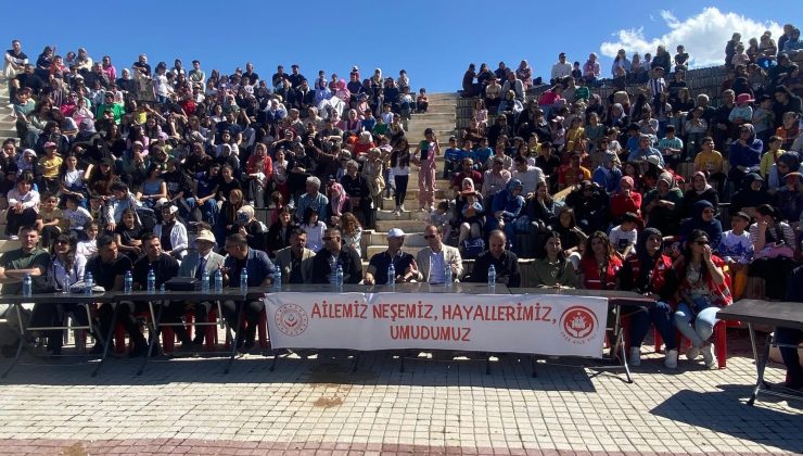 2025 Aile Yılı Şenlikleri Rabia Parkı’nda Coşkuyla Gerçekleştirildi