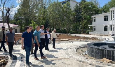 Afşin Atatürk Parkı’nda Yenileme Çalışmaları Sürüyor