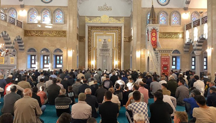 Afşin’de Kurban Bayramı Namazı Kılındı