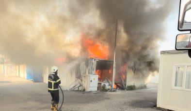 Afşin Fidanlık Konteyner Kent’te Yangın Paniği