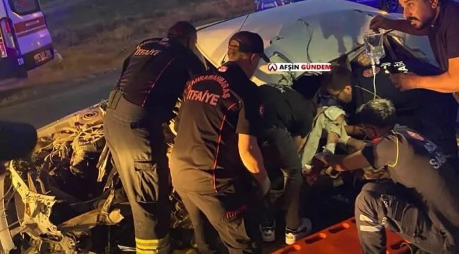 Elbistan-Göksun Yolunda Feci Kaza,Otomobil Sürücüsü Ağır Yaralı