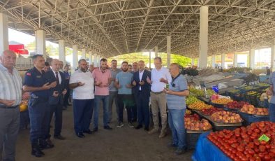 Afşin Protokolü Pazar Yerinde Esnafla Buluştu