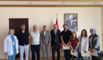 Afşin’de Diş Sağlığı Personeline Başarı Belgesi