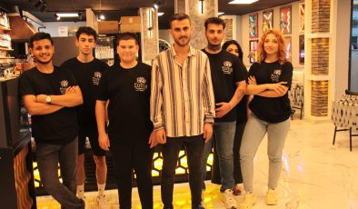 Afşin’de Çikolata Tutkunlarına Müjde! Lotus Chocolate & Coffee Hizmete Açıldı