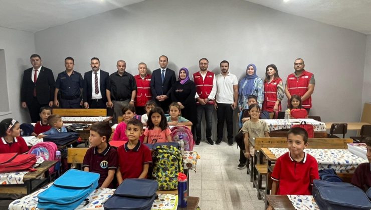 Türk Kızılay Afşin Şubesi’nden Eğitime Umut Dolu Destek