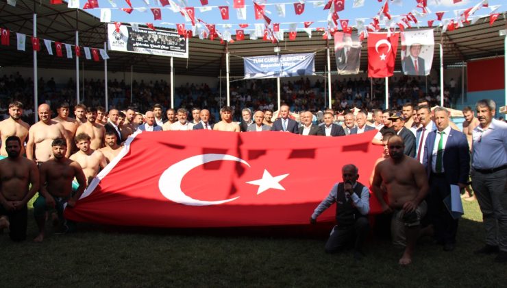 Afşin’de 630 Pehlivan Karakucak Heyecanı Yaşattı