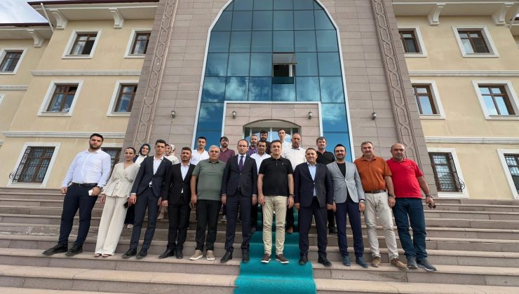 Afşin Kaymakamı Sarıdoğan’a Milletvekili Mevlüt Kurt’tan Ziyaret