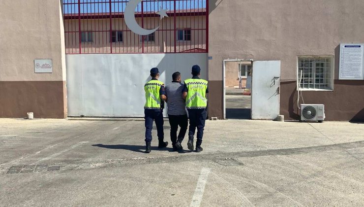 Jandarma Ekipleri Suçlulara Geçit Vermiyor