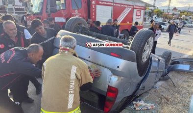 Afşin’de Trafik Kazası, Takla Atan Otomobilde 2 Kişi Yaralandı