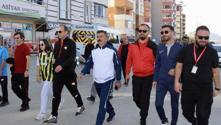 Afşin’de “Sağlık İçin Harekete Geç” Yürüyüşü Coşkuyla Gerçekleşti