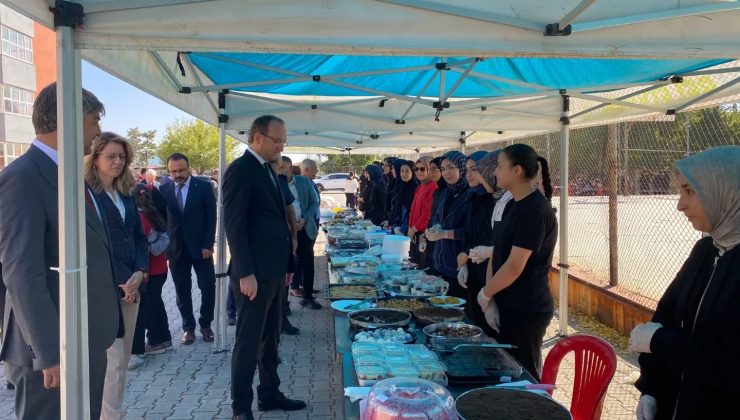 Şehit Mustafa Kalfe Kız Anadolu İHL’de Kermes Coşkusu