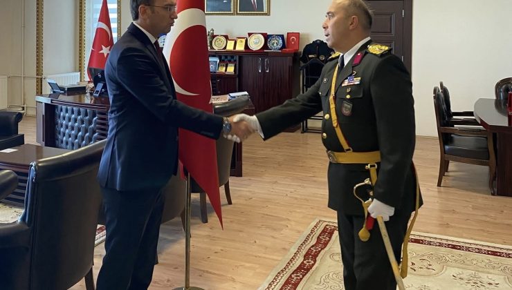 Afşin’de Cumhuriyet Bayramı Tebrikleri Kaymakam Sarıdoğan Tarafından Kabul Edildi