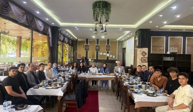 Afşinbey Eğitim Vakfı’ndan İlk Öğrenci Buluşması, “Omuz Omuza, Gönül Gönüle”