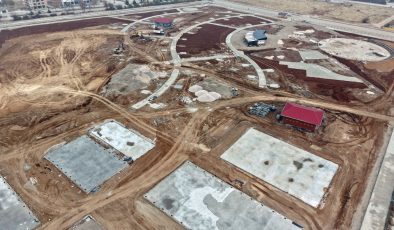 Afşin’de Millet Bahçesi Baştan Sona Yenileniyor