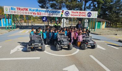 Afşin’de,1266 Öğrenciye “Trafik Dedektifleri” Eğitimi