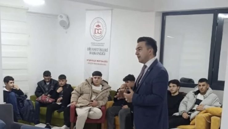 Afşin’de “1 İmam 10 Genç” Buluşması Samimi Bir Ortamda Gerçekleşti