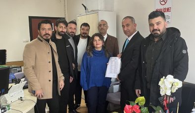 Emrah Gümüş Mazbatasını Alarak Görevine Resmen Başladı