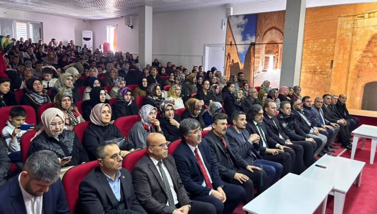 Afşin’de “Gençlerin Mutlu Gelecek Planı” Konferansı Yoğun Katılımla Gerçekleştirildi