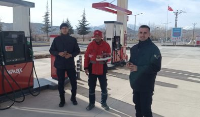 ÖZKANLAR AKARYAKIT’TAN GÖNÜLLERİ ISITAN İKRAM