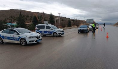 Afşin’de Trafik Güvenliği İçin Sıkı Denetim, 3 Bin 491 Araç Kontrol Edildi