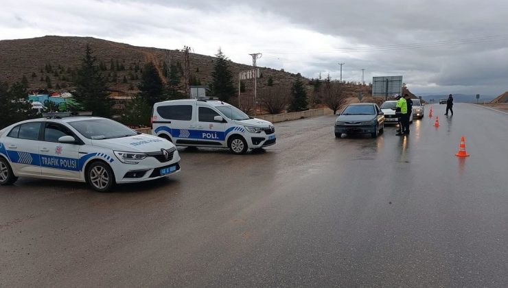 Afşin’de Trafik Güvenliği İçin Sıkı Denetim, 3 Bin 491 Araç Kontrol Edildi