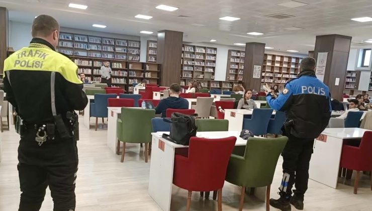 AFŞİN’DE POLİS VE OKUR EL ELE, SİBER TUZAKLARA KARŞI KÜTÜPHANEDE EĞİTİM