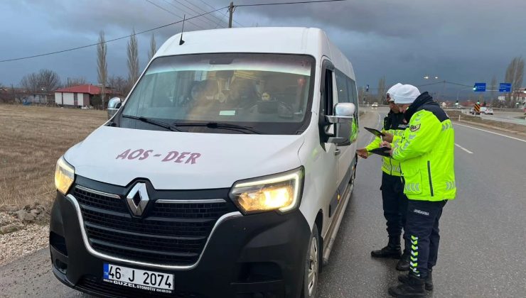 Afşin’de Öğrencilerin Güvenliği İçin Ortak Çalışma, Jandarma ve Milli Eğitim Sahada!