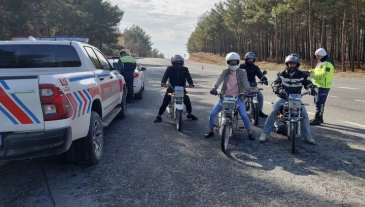 Jandarma Trafik Timlerinden Geniş Kapsamlı Denetim Seferberliği