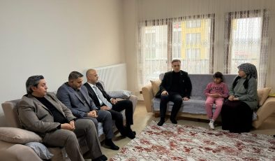 Milletvekili Av. Mevlüt Kurt Afşin’de Aile Ziyaretlerinde Bulundu