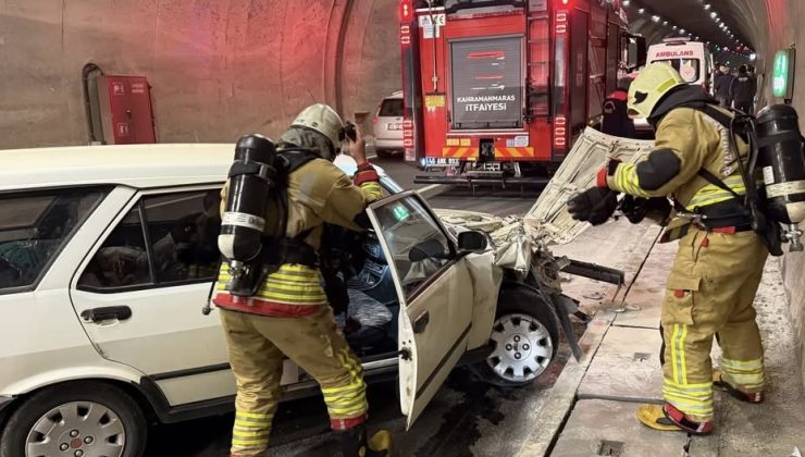 Sezai Karakoç Tüneli’nde Korkutan Kaza, Araçta Sıkışan 1 Kişi Yaralandı