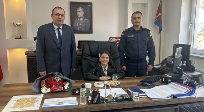 Afşin’de Küçük Komutan Makam Koltuğunda