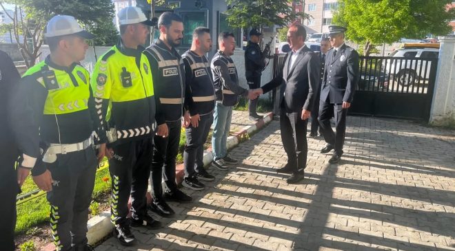 Kaymakam Sarıdoğan’dan Bayram Mesaisindeki Polis ve Jandarmaya Ziyaret