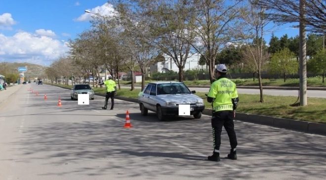 Afşin’de ÖTV Muafiyetli Araç Denetimlerinde 2 Sürücü Hakkında İşlem Yapıldı
