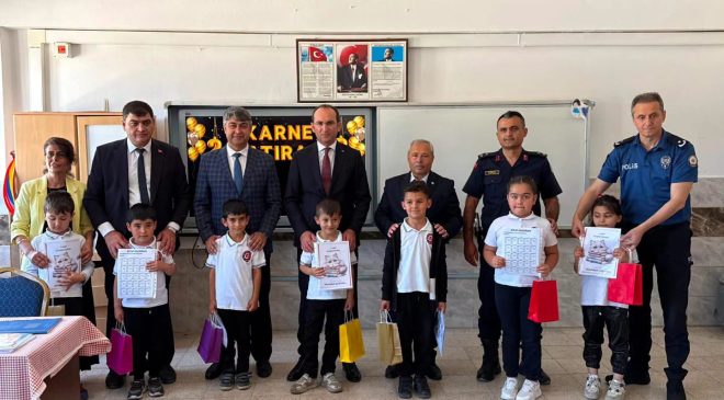 Afşin’de Karne Coşkusu, 17 Bin 527 Öğrenci Yaz Tatiline Uğurlandı