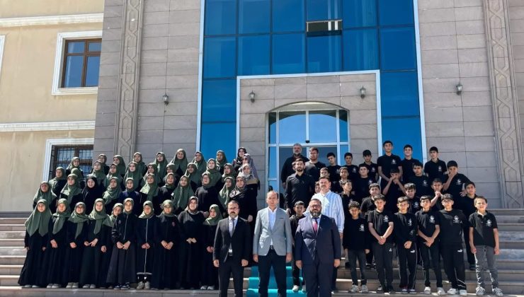 Hafızlık Öğrencilerinden Kaymakam Muammer Sarıdoğan’a Anlamlı Veda Ziyareti