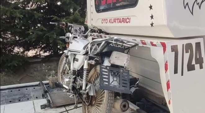 Afşin’de Trafikte Kural İhlali Yapan, 82 Plakasız Motosiklet Toplandı
