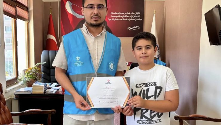 Minik Asaf’tan Büyük Yürek, Biriktirdiği Harçlıklarla Su Kuyusu İçin Bağış Yaptı